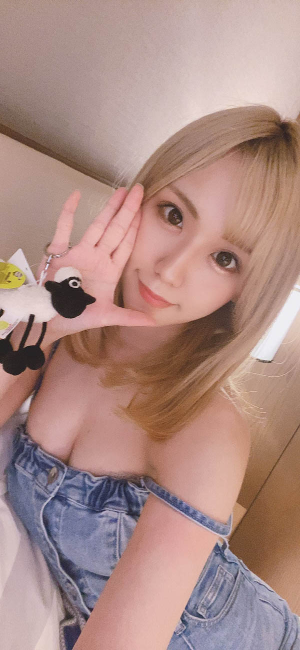 椿ましろ(椿真白，Tsubaki-Mashiro)作品ROYD-011介绍及封面预览