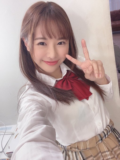 栗山莉绪品番作品ipx-592介绍及预览-九聚集