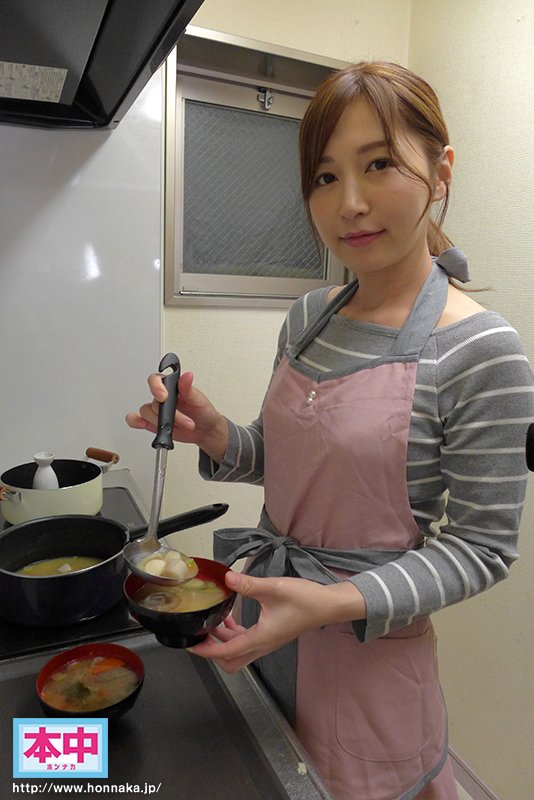 史上最强三十岁已婚人妻（佐佐木明希）作品推荐介绍及封面预览