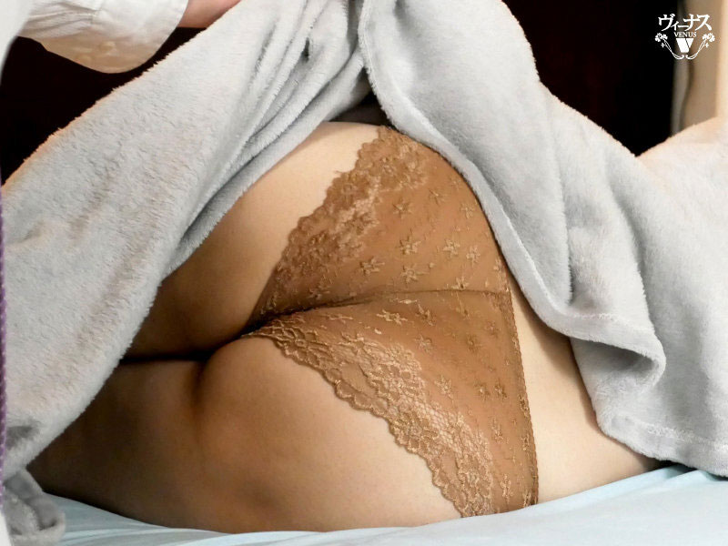 「和继母关系错乱」系列品番作品推荐介绍及预览-九聚集