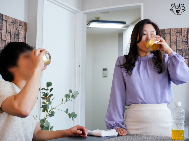 「服药后的冲动」系列品番作品推荐介绍及预览-九聚集