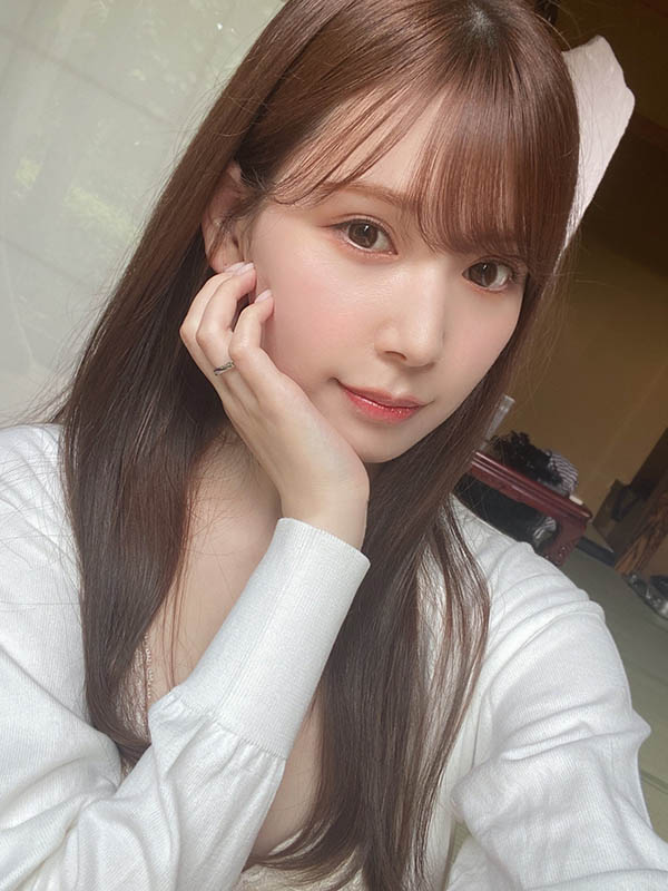 偶像级暗黑女神《明里䌷》精选作品推荐介绍及封面预览