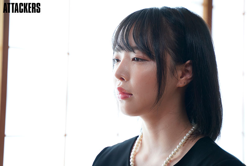 三宮つばき(三宫椿，Sannomiya-Tsubak)作品ADN-517介绍及封面预览