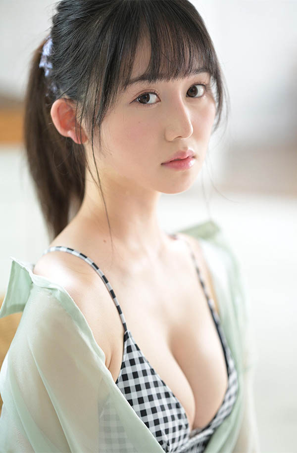 9.5头身美少女《小坂七香》精选品番作品推荐介绍及预览-九聚集